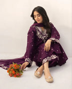 HOORE- Dhanak Embroidered Winter 2 Piece Dress - J0975